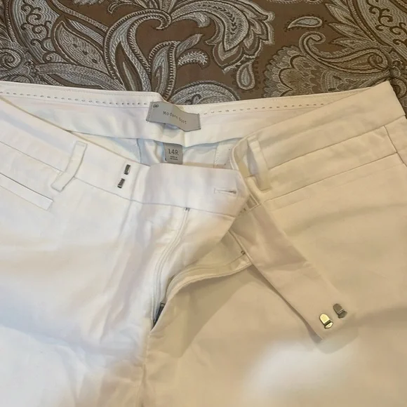 GAP, Modern Boot, white pant, 100% Cotton - Picture 3 of 5